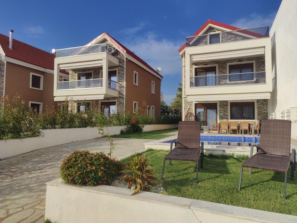 Villa Cassiopeia Nikiti  Exterior foto